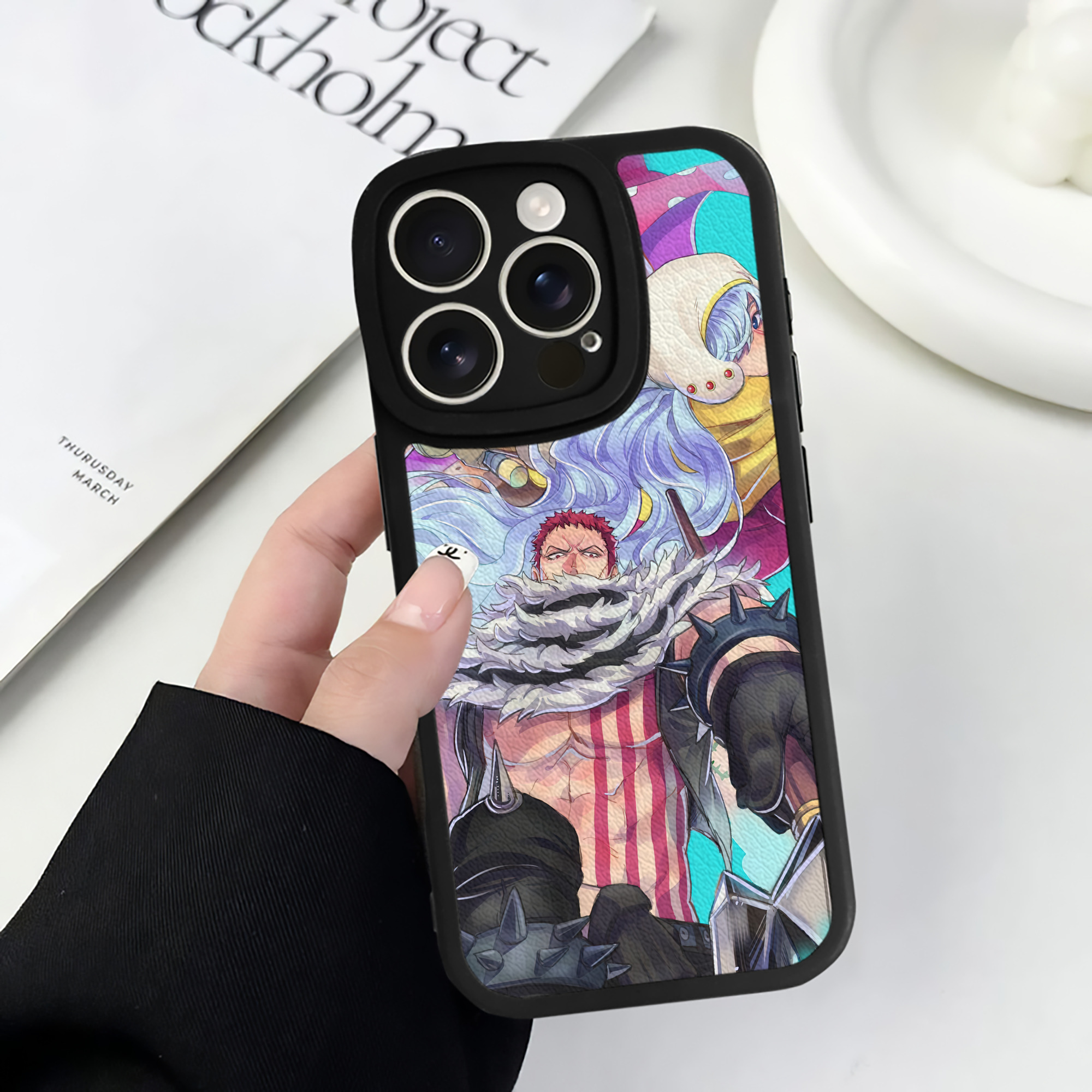 （画像用） ワンピース ONE PIECE 【iPhone 16シリーズ対応】シリコンスマホケース（レザー調） 材質：シリコン